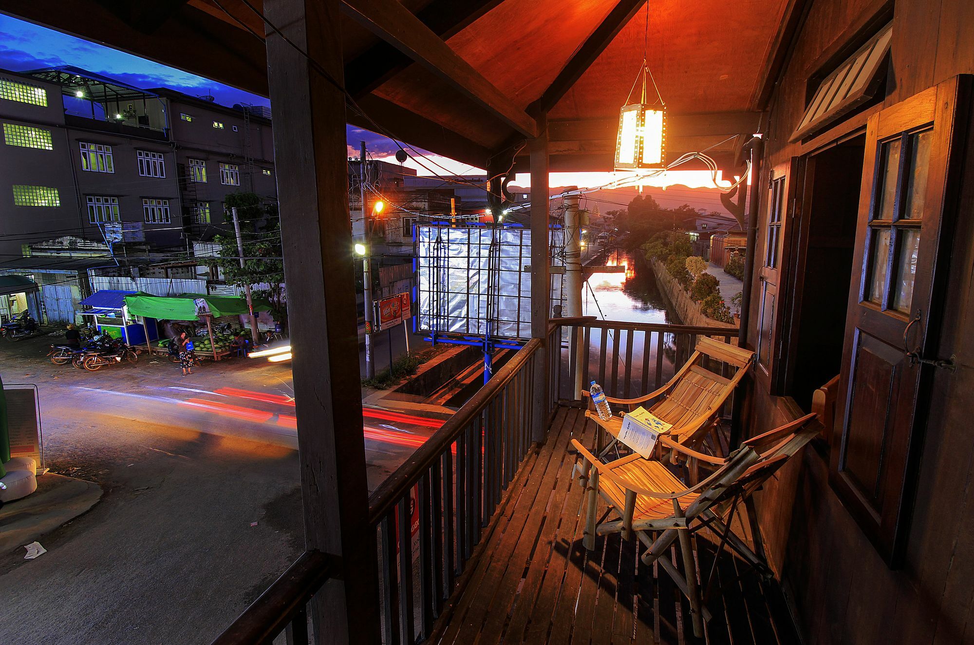 ניאונגשווה Hardwood Lodge מראה חיצוני תמונה